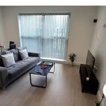 Lovely 2-Bedrooms With Free Parking Canvey Island Exteriér fotografie