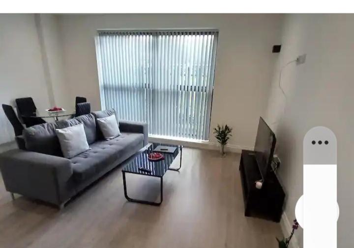 Lovely 2-Bedrooms With Free Parking Canvey Island Exteriér fotografie